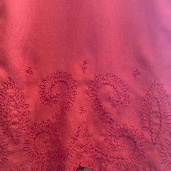 Abercrombie & Fitch Burgundy Short Sleeved Embroidered Monotone Dress Size Small - Picture 5 of 10